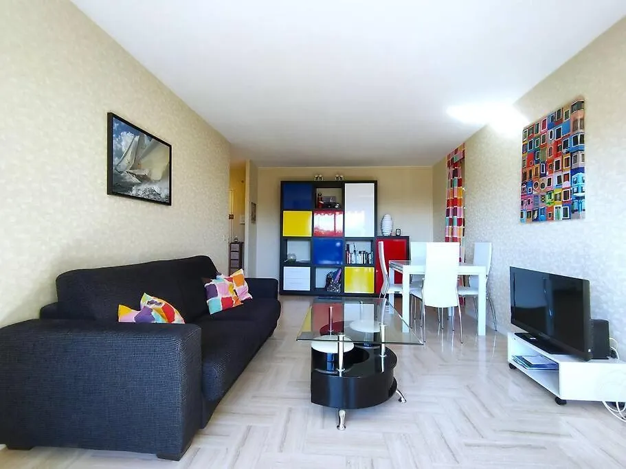 2 Pieces Proche Golf Mandelieu Apartment